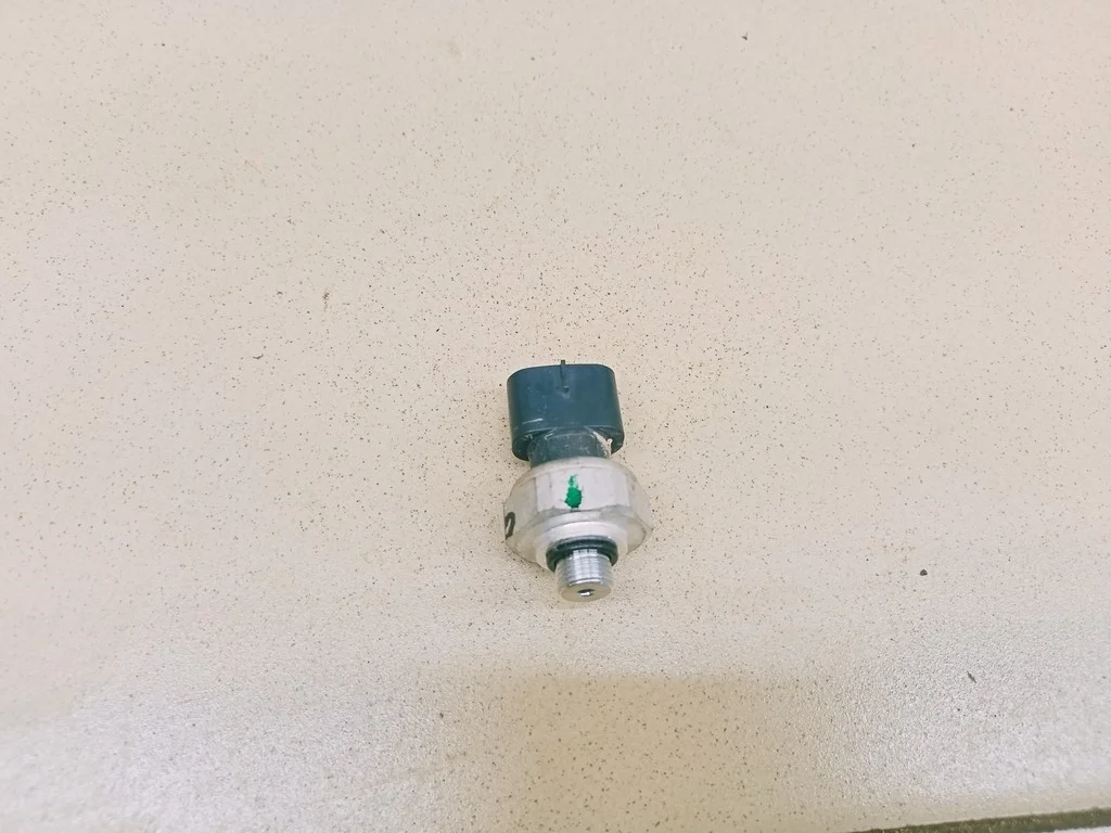 Датчик кондиционера Camry XV40 2006-2011