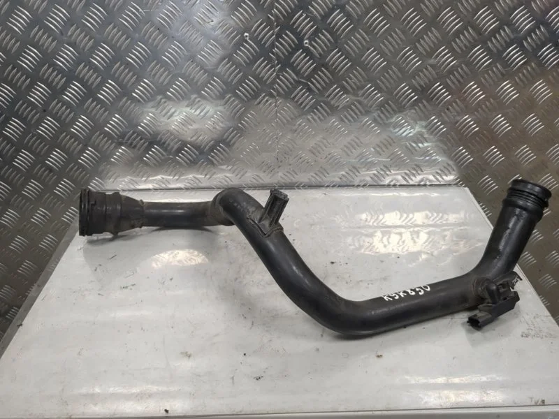 Патрубок интеркулера Renault Megane 3 K9K830 1.5