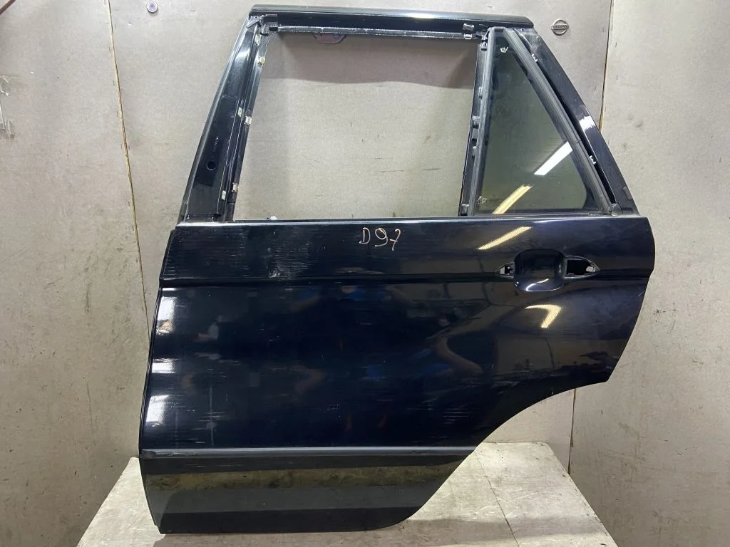 Дверь задняя левая BMW X5 E53 2005