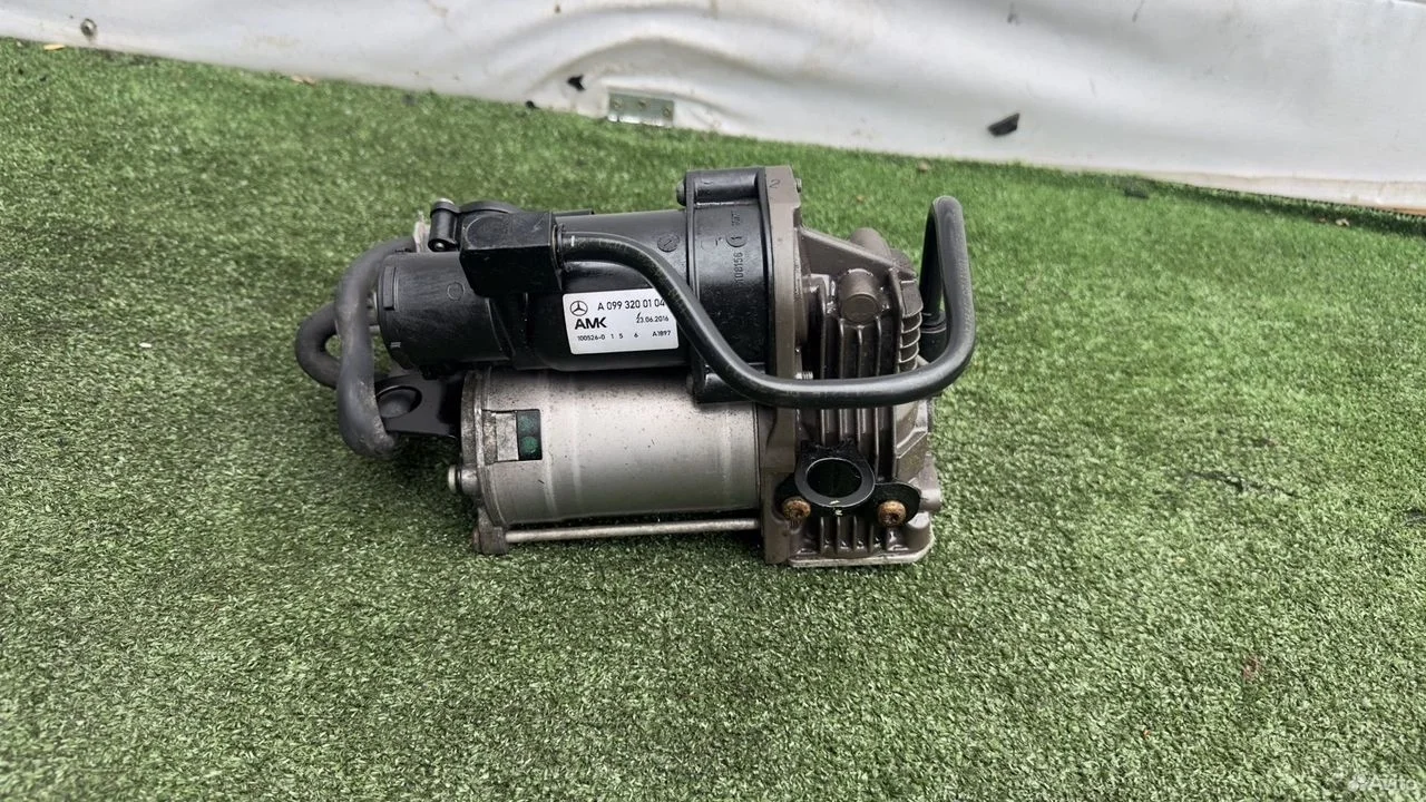 Компрессор пневмоподвески mercedes w217 w222