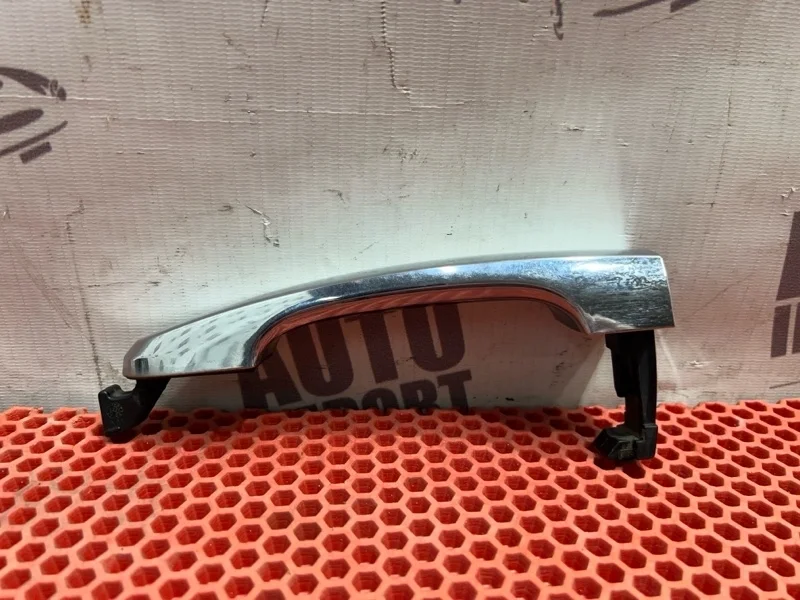 Ручка двери Kia Sorento 2011 826512P010 XM G4KE