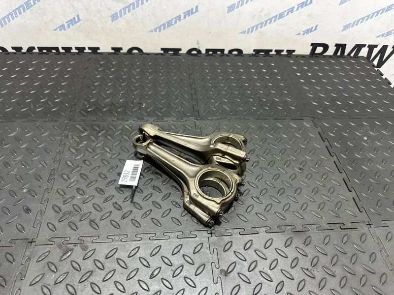 Комплект шатунов Bmw 11247589533 E92 N43B20