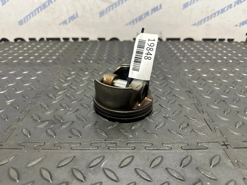 Поршень Bmw 11257506222 E53 M54B30