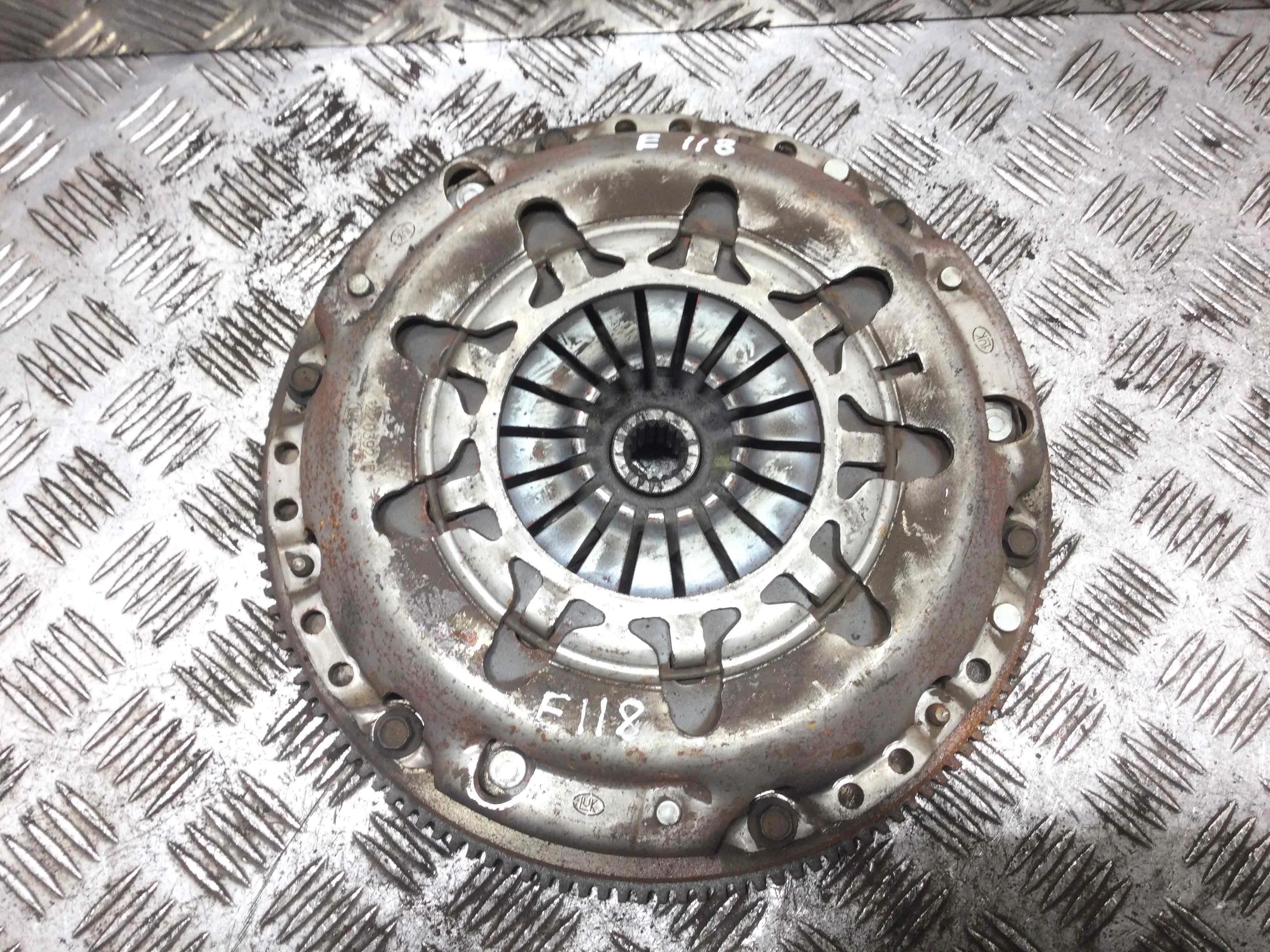 Маховик Ford Focus 2 поколение (2005-2008) бензин 1.6 i Механика