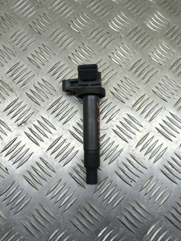 Катушка зажигания Toyota Land Cruiser (100) 1998-2007 2004 Внедорожник
