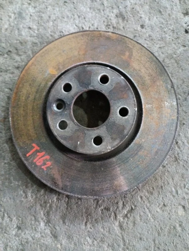 Диск тормозной передний Land Rover Freelander II (2006-2014) 2011