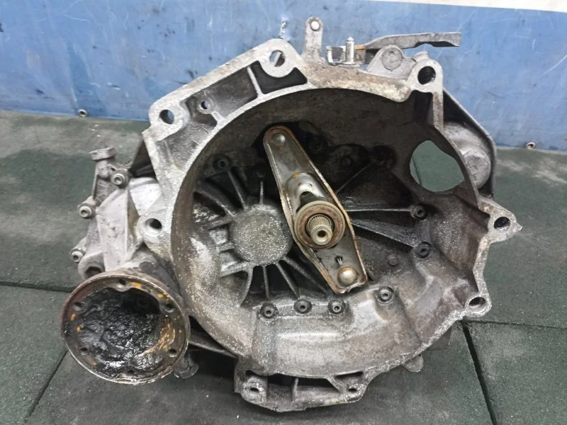 МКПП Volkswagen Golf 5 2006 0AG300040C 1.6 BLF