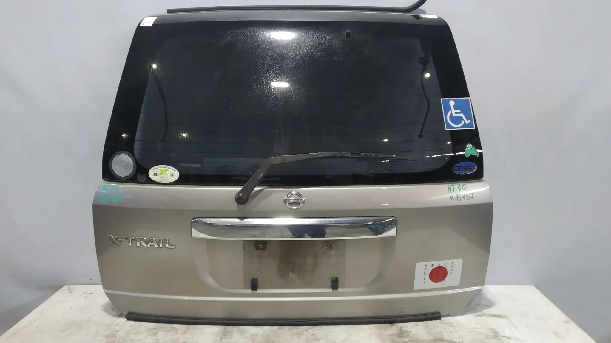 ДВЕРЬ ЗАДНЯЯ NISSAN X-TRAIL NT30 PNT30 T30 K01008H3MM серый, KX4 KB467