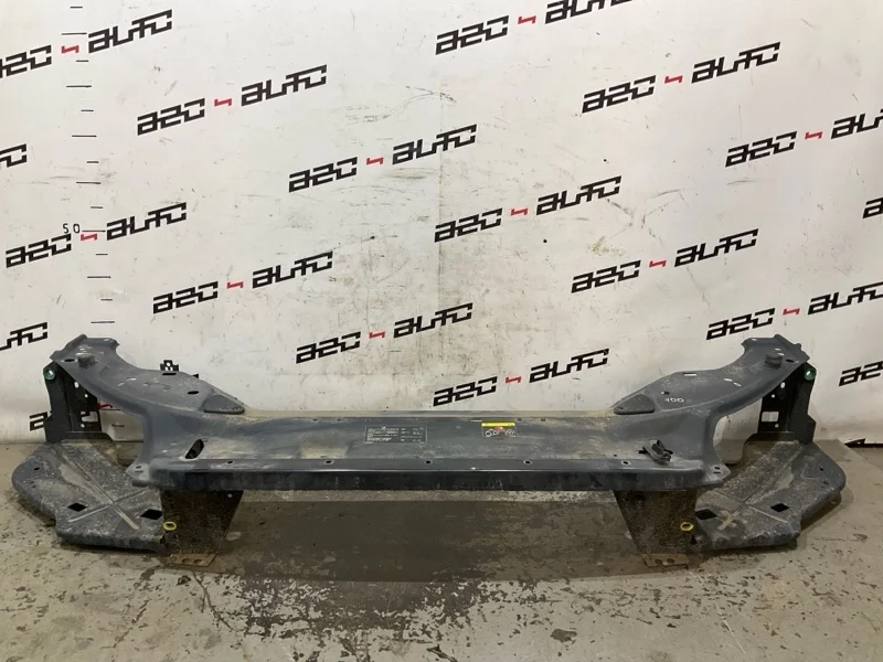 Передняя панель рамка радиатора Volvo V70 2010 31335558 3 2.5