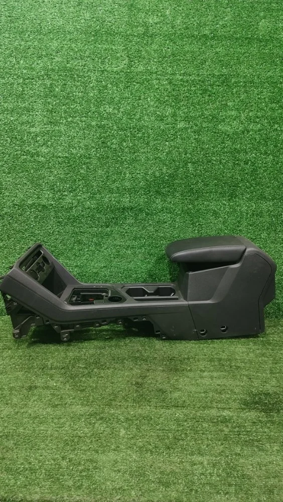 Подлокотник Volkswagen Tiguan 2019