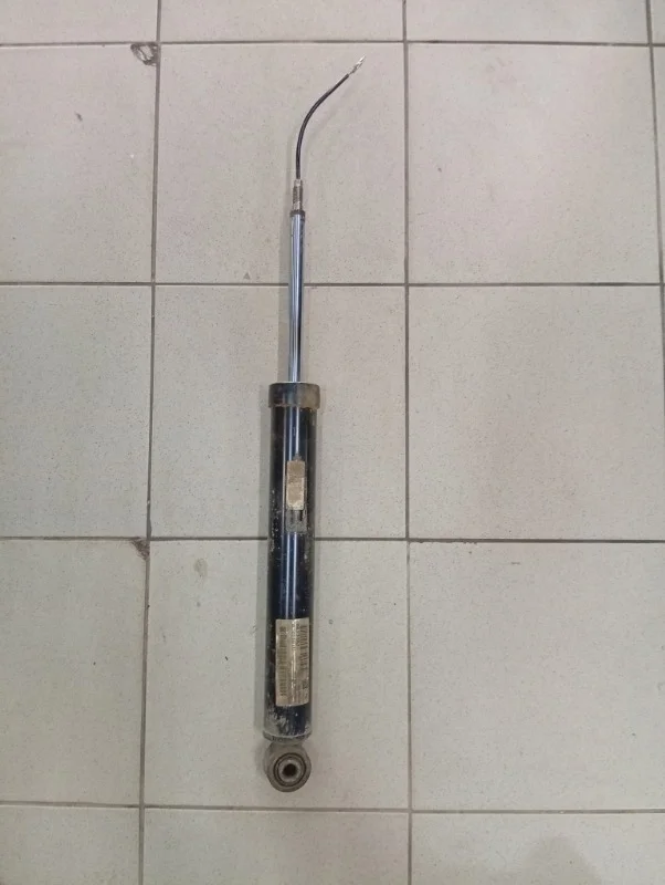 Амортизатор Porsche Macan 2014 95B