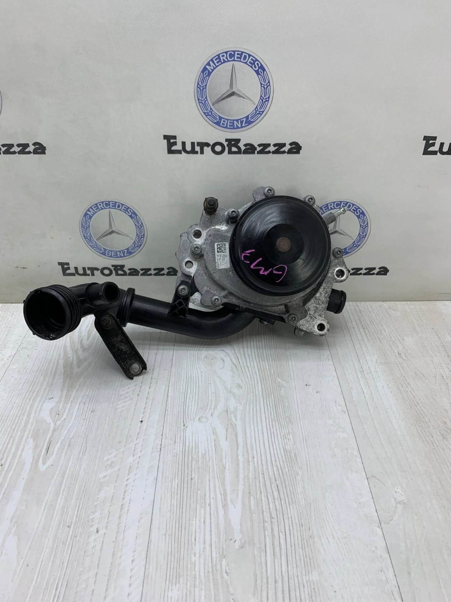 Помпа основная Mercedes Om651
