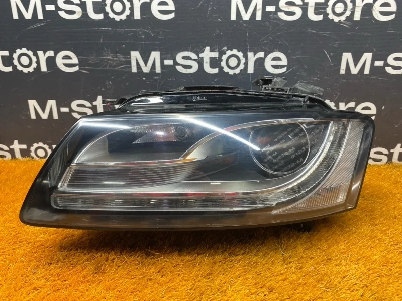 Фара Audi A5 2010 8T