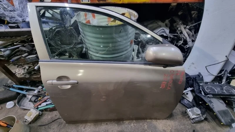 Дверь Toyota Corolla 2009 6700112A30 E150 1.6 1ZR, передняя правая
