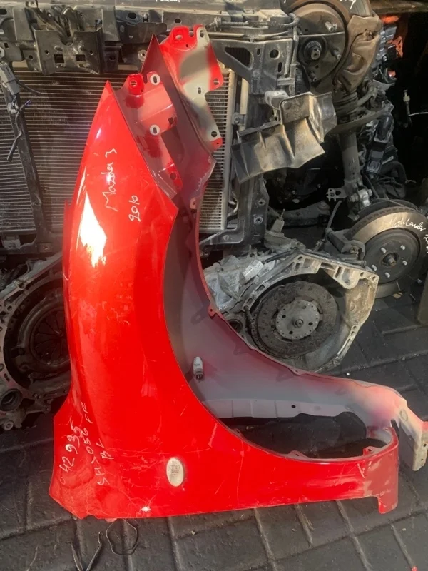 Крыло Mazda 3 2010 BBY95211Y BL 1.6 Z6, переднее правое