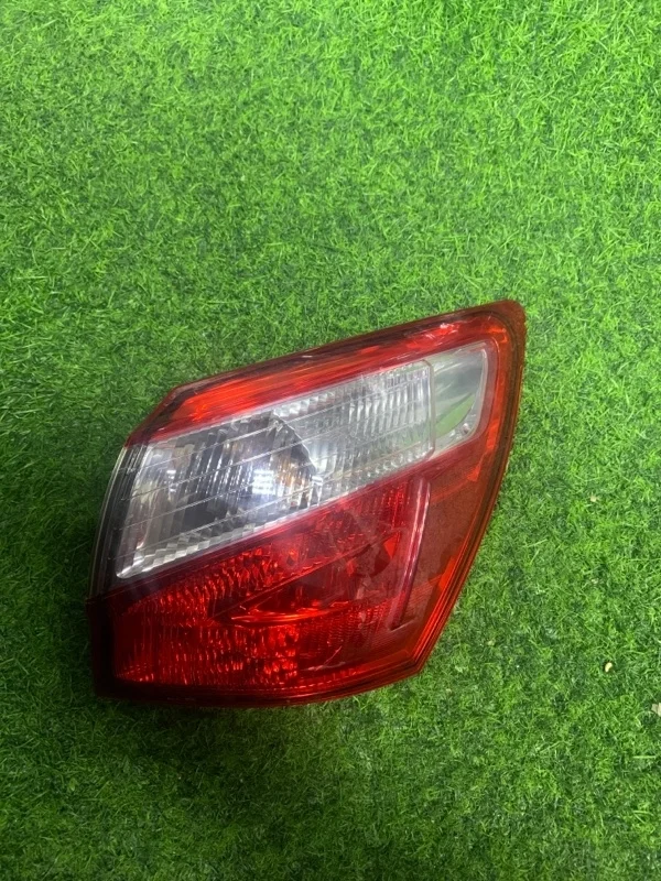 Фонарь Nissan Qashqai 2012 26550BR00A J10 2.0 MR20DE, задний правый