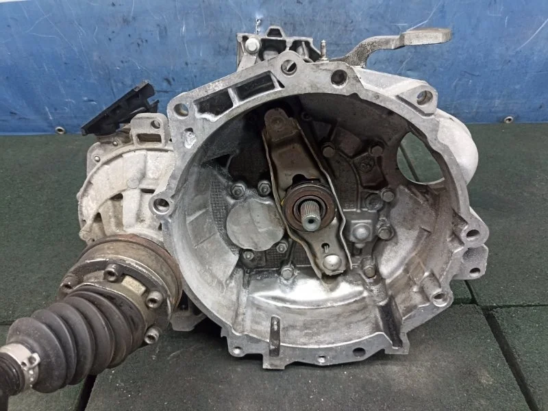 МКПП Volkswagen Golf 6 2012 02S300046T 1.4 CAXA