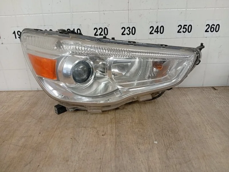 Фара MITSUBISHI ASX 2010 2011 2012 2013 2014 GA