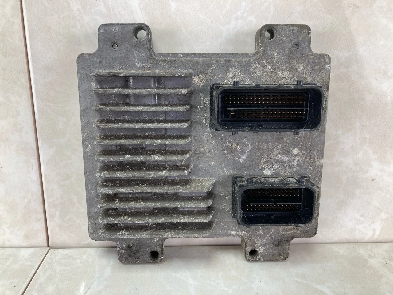 Блок управления двигателем, эбу Opel Corsa D 2006-2014 12636386 1.4 A14XER