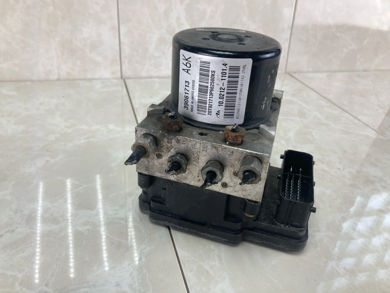 Блок abs Opel Zafira C 2016 39061713 1.6 B16XNT
