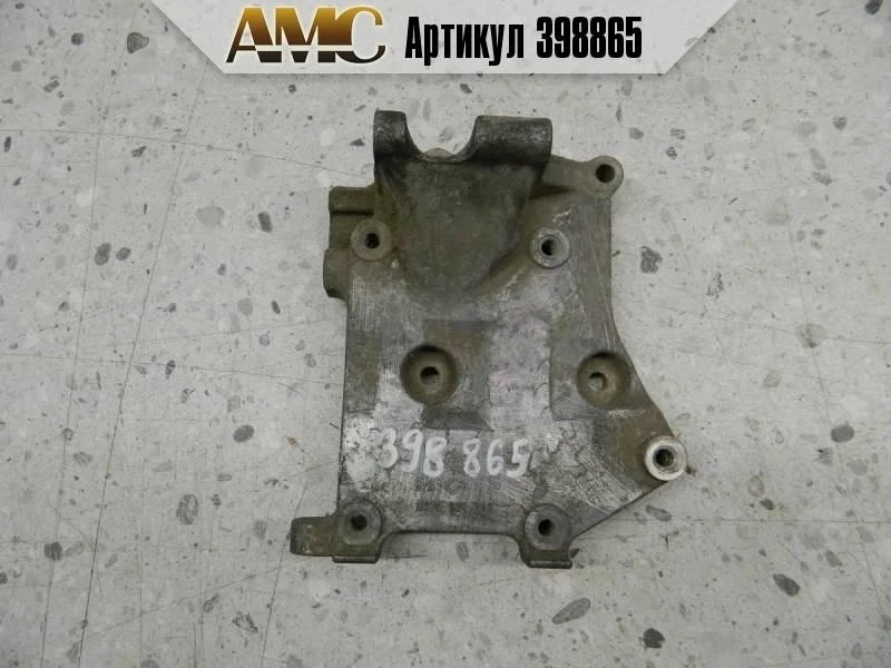 Кронштейн генератора Nissan Primera P12 2002-2007