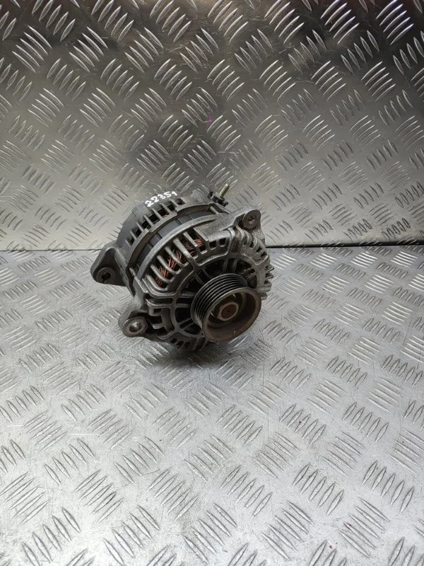 Генератор Nissan Teana Murano 07-02 23100CN10C J31 Z50 VQ35DE
