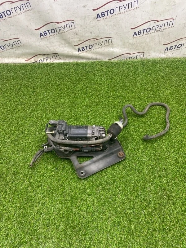 Компрессор подвески MB CLS550 2012 C218 W218