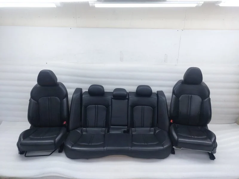 Сиденья Kia K5 2021 DL3