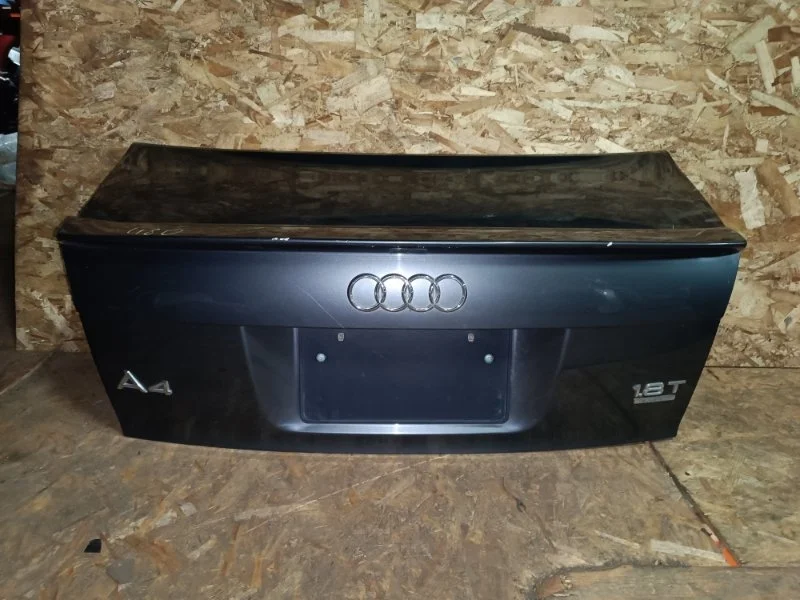 Крышка багажника Audi A4 2002 8E2