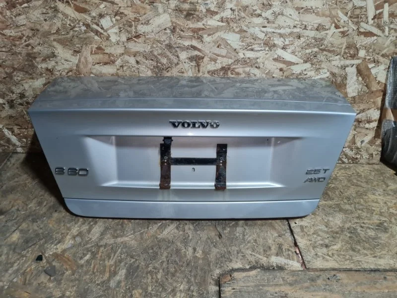Крышка багажника Volvo S60 2003