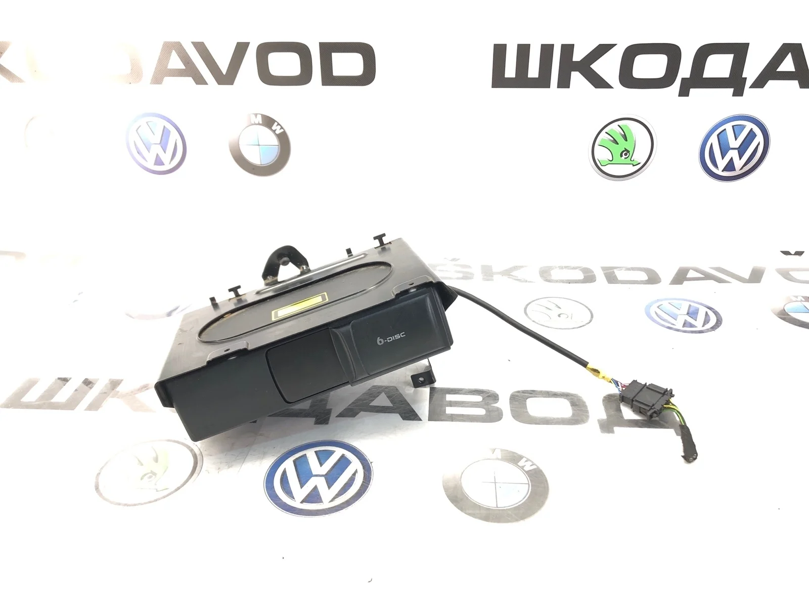 CD-Чейнджер Volkswagen Touareg 2007 1J6035111 1 GP РЕСТАЙЛИНГ 3.0 BKS