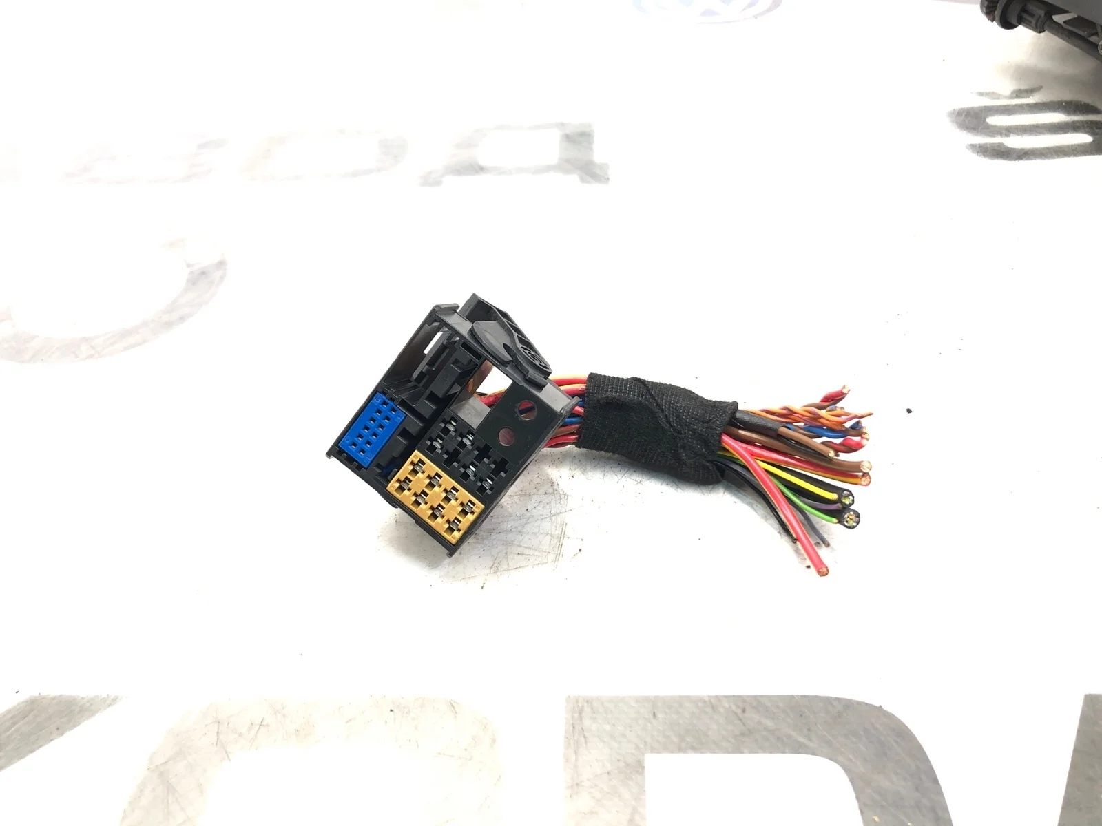 Разъем Квадлок (Quadlock) Volkswagen Touareg 2007 3B7035444 1 GP РЕСТАЙЛИНГ 3.0 BKS
