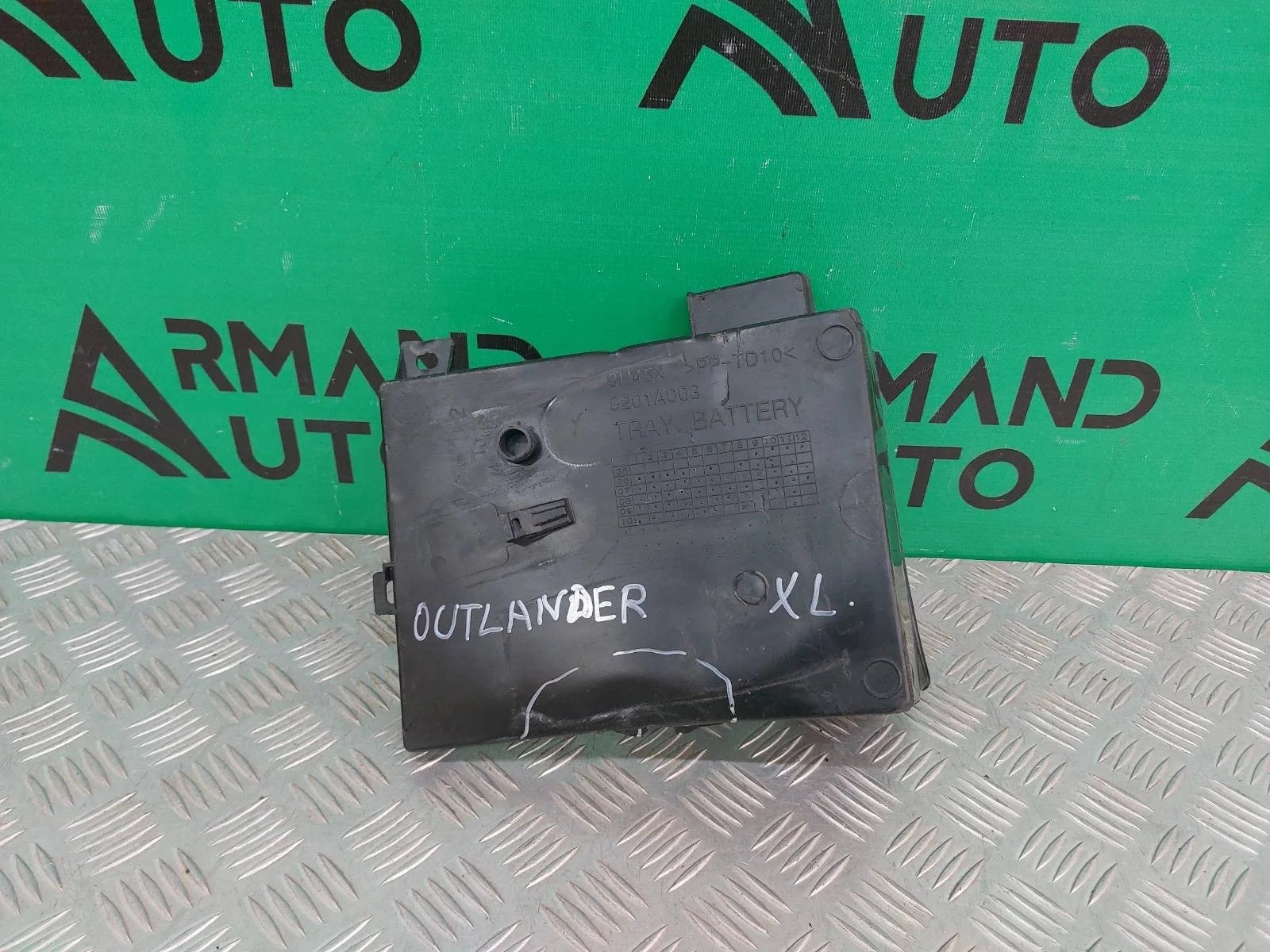Площадка акб Mitsubishi Lancer 2007-2017 10