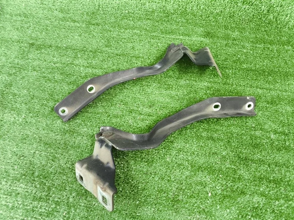 Б.у. петля капота (2шт) NISSAN QASHQAI J10 NISSAN QASHQAI J10