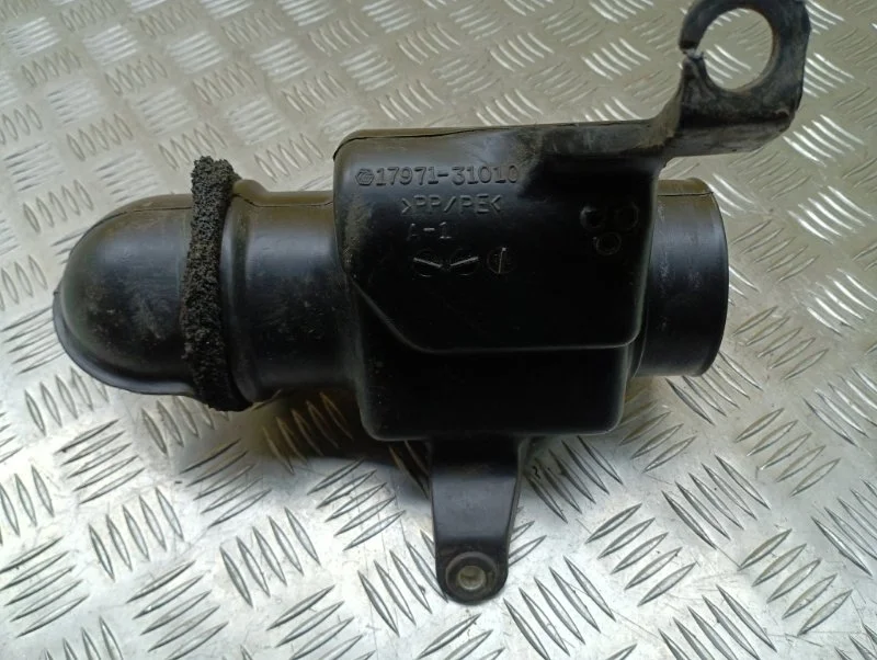 Воздухозаборник Toyota Land Cruiser Prado 120 (2002-2009) 2008 Внедорожник