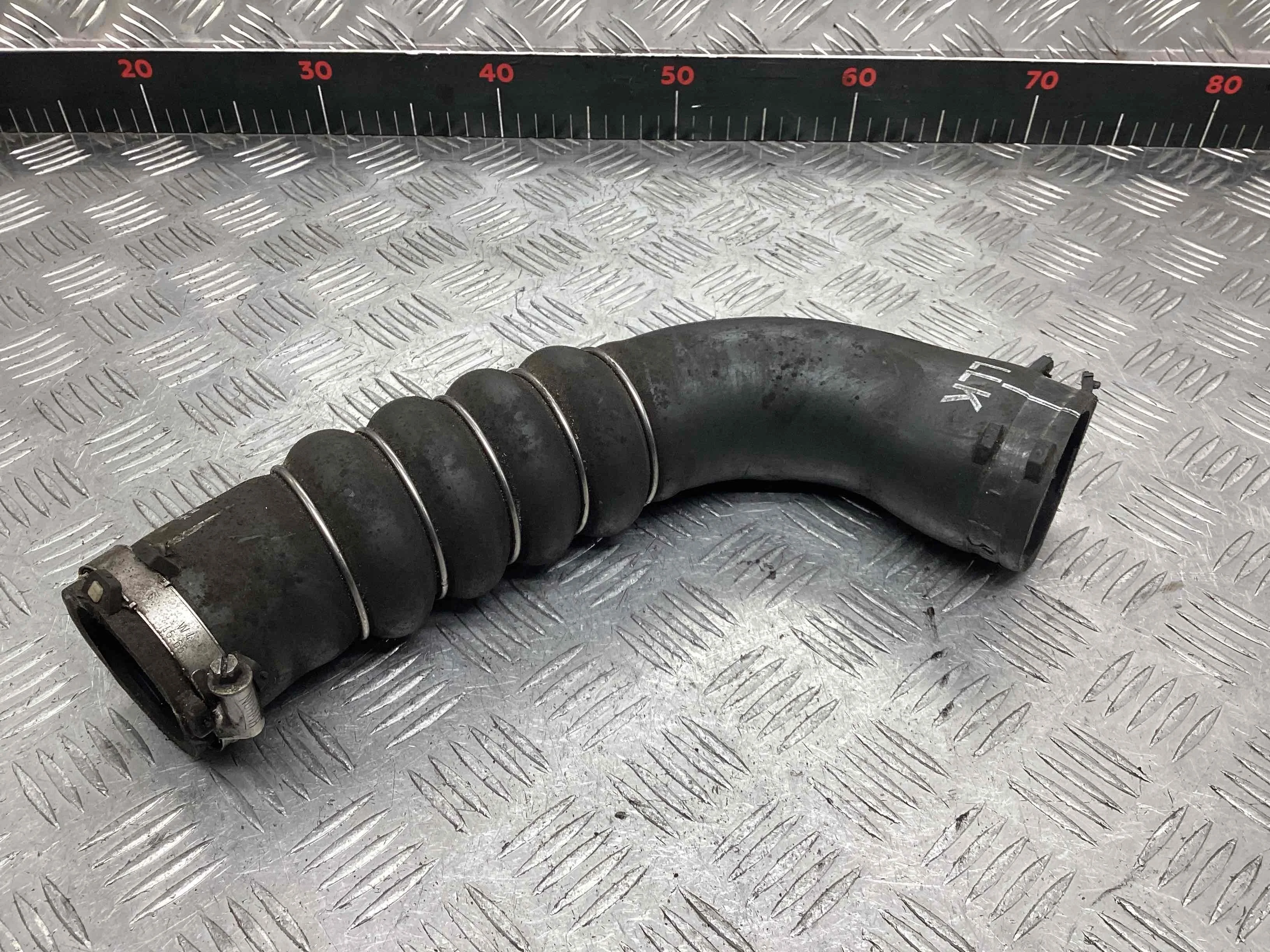 Патрубок интеркулера Audi A6 C6 (4F) 2004-2008 2007 3,0 Дизель АКПП Универсал
