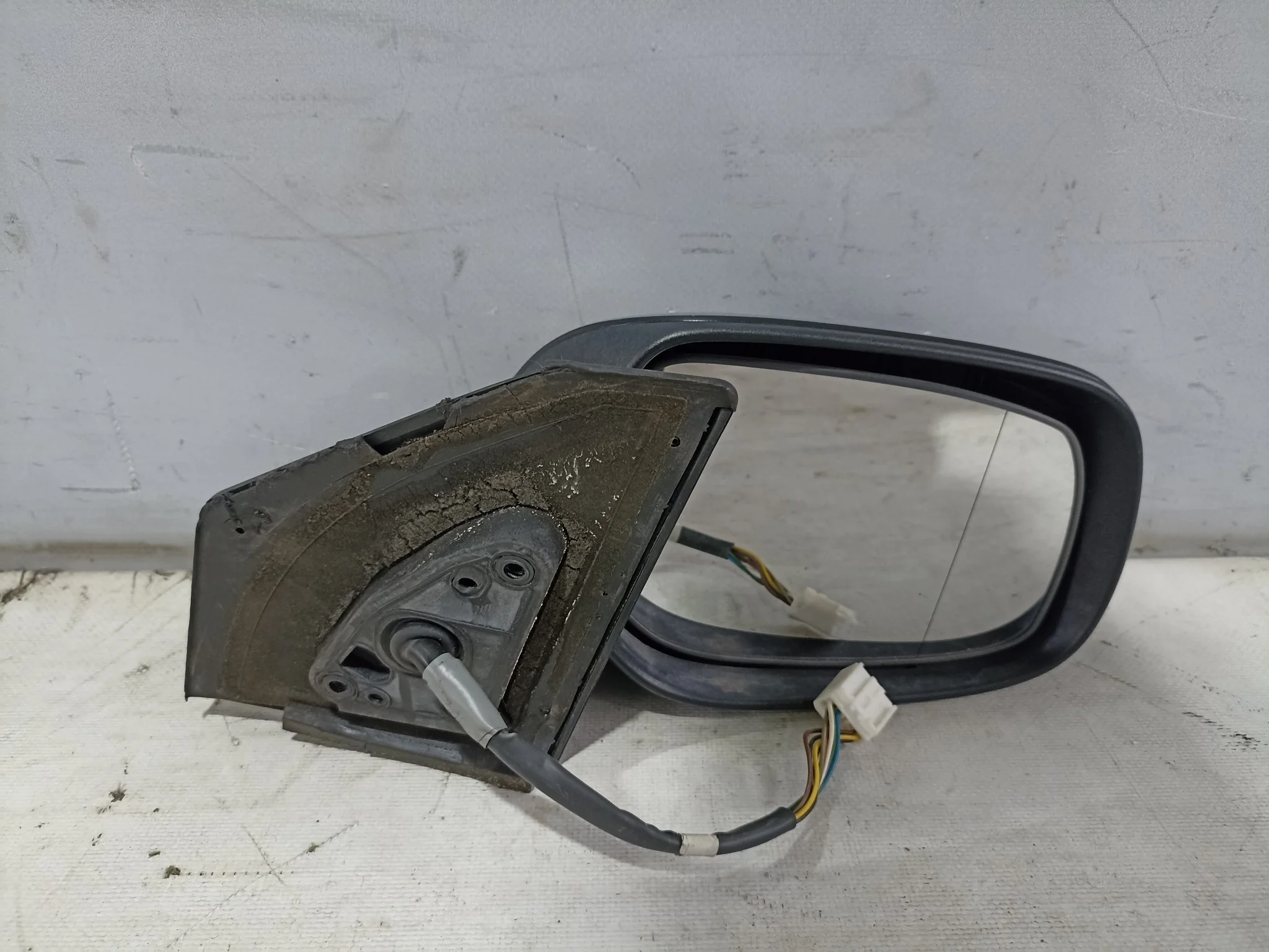 ЗЕРКАЛО TOYOTA AVENSIS ... ADT251 AZT250 AZT250W AZT251 AZT251W AZT255 AZT255W CDT250 ZZT250 ZZT251 9 КОНТАКТОВ С ПОВТОРИТЕЛЕМ ПРАВОЕ 2 МОДЕЛЬ 8790105160 черный, 209 KE571
