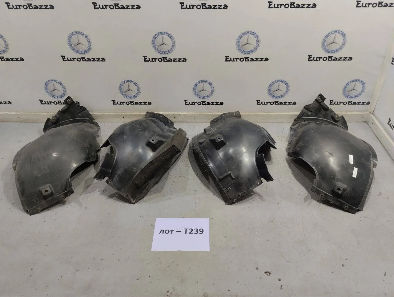 Подкрылки передние Mercedes W164