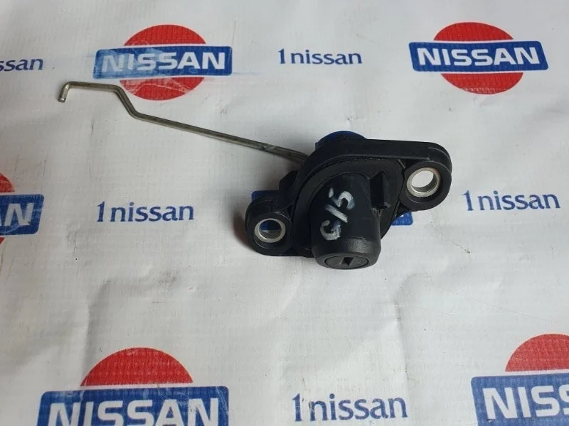 Личинка замка багажника Nissan Almera 2014 K06004AA0A G15 K4M, задняя