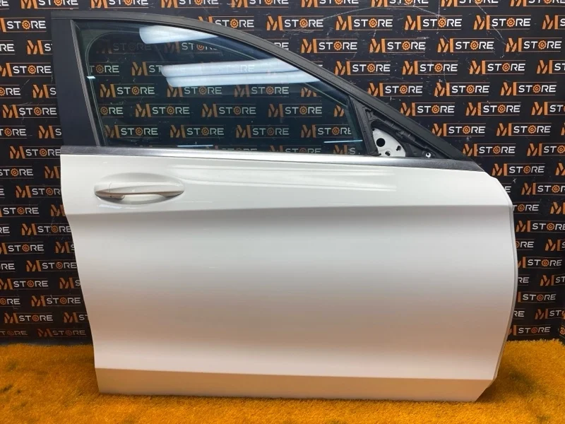 Дверь Mercedes-Benz -Class 2015 W205