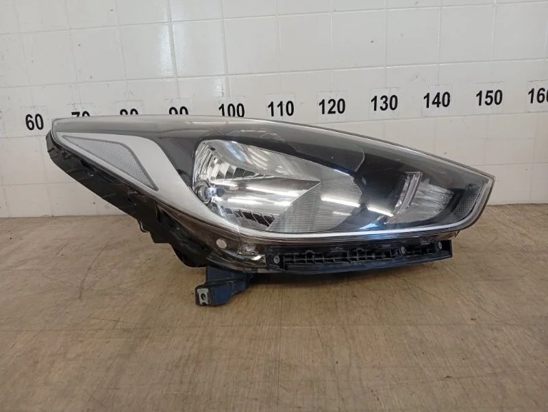 Фара HYUNDAI SOLARIS 2 2017 2018 2019 2020 H5