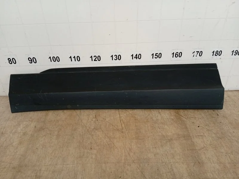 Накладка VOLKSWAGEN TIGUAN 2 2016 2017 2018 2019 2020 2021 2022 2023 2024