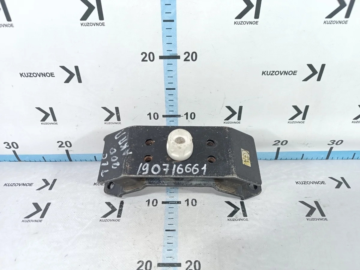 Подушка опора кпп Toyota Land Cruiser J200