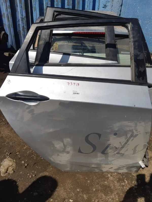 Дверь Hyundai i30 2015-2017 GD