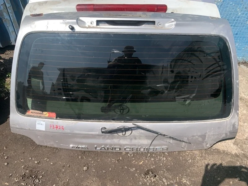 Дверь багажника Toyota Land Cruiser 1998-2007 100