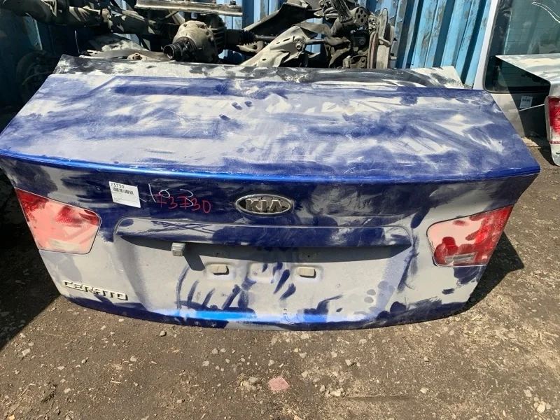 Крышка багажника Kia Cerato 2008-2013