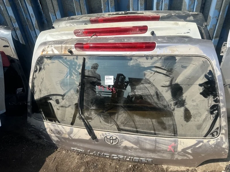 Дверь багажника Toyota Land Cruiser 1998-2007 100
