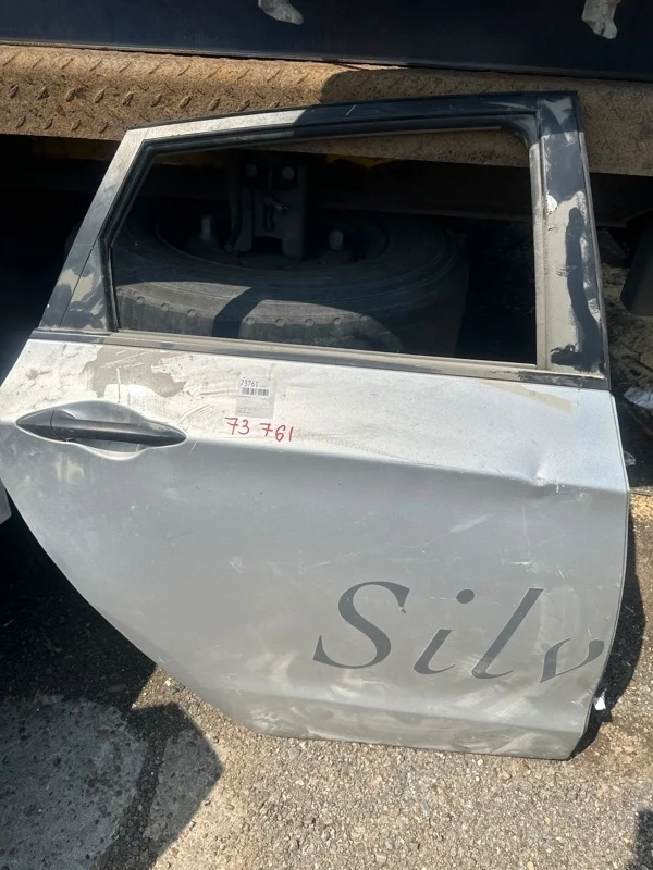 Дверь Hyundai i30 2015-2017 GD
