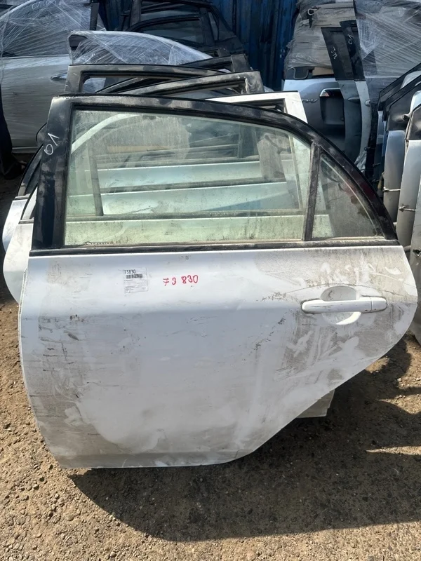 Дверь Toyota Corolla 2006-2012 150