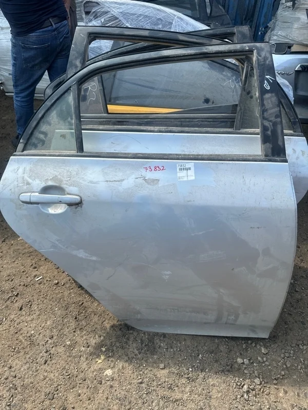 Дверь Toyota Corolla 2006-2012 150